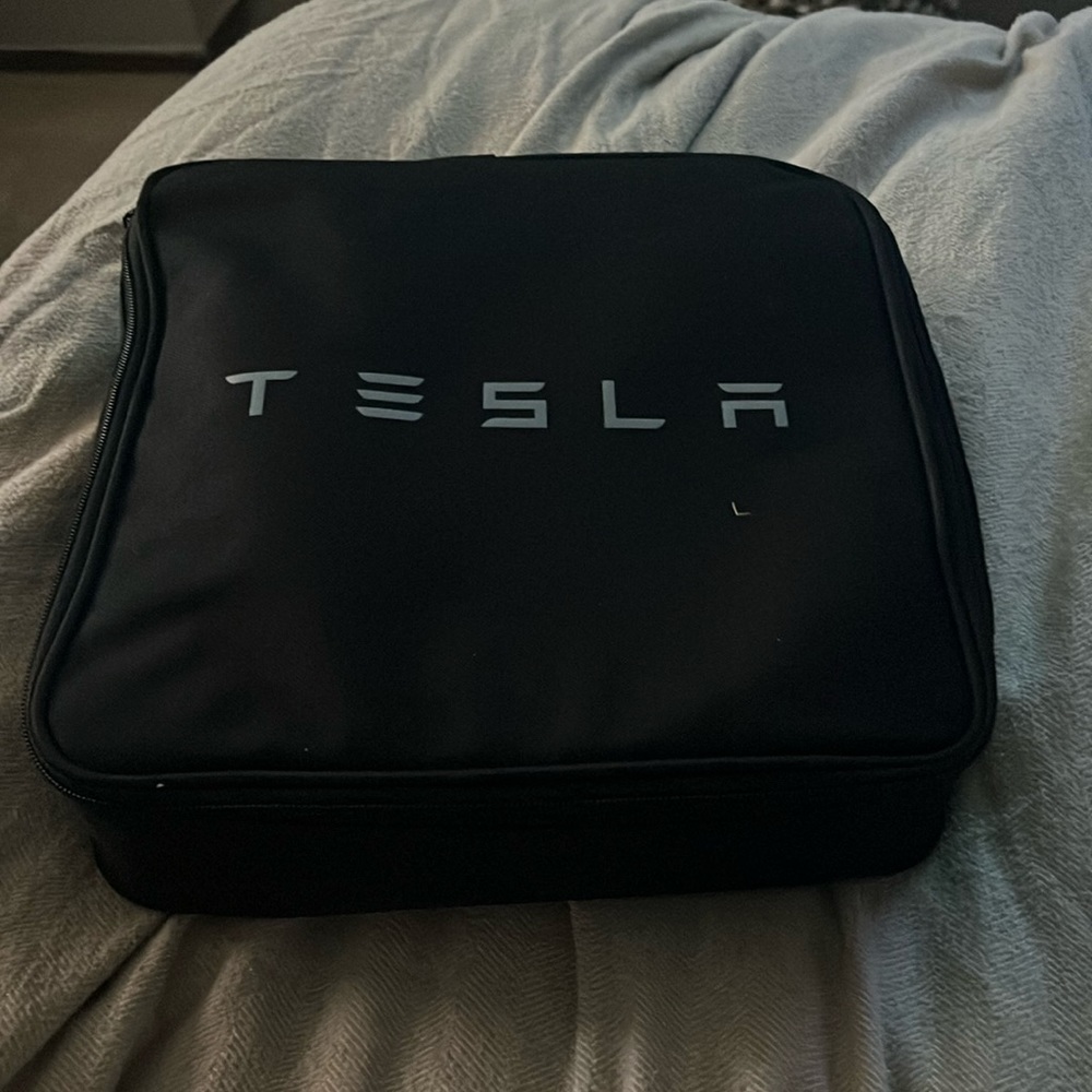 Tesla charger kit